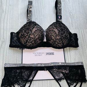 💎 VS Very Sexy Bling Lace Bra & Garter Belt Set NWT